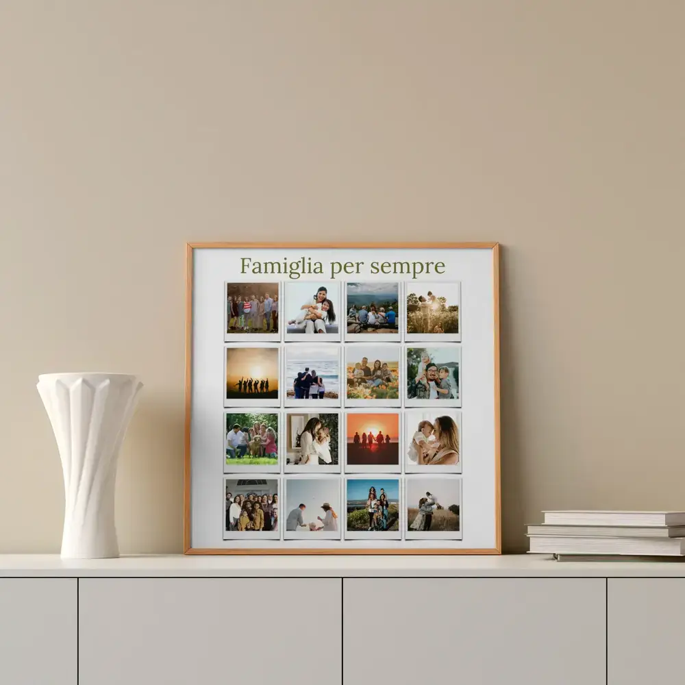 Collage di 16 foto di famiglia in stile Polaroid con titolo, in cornice di legno su una credenza bianca