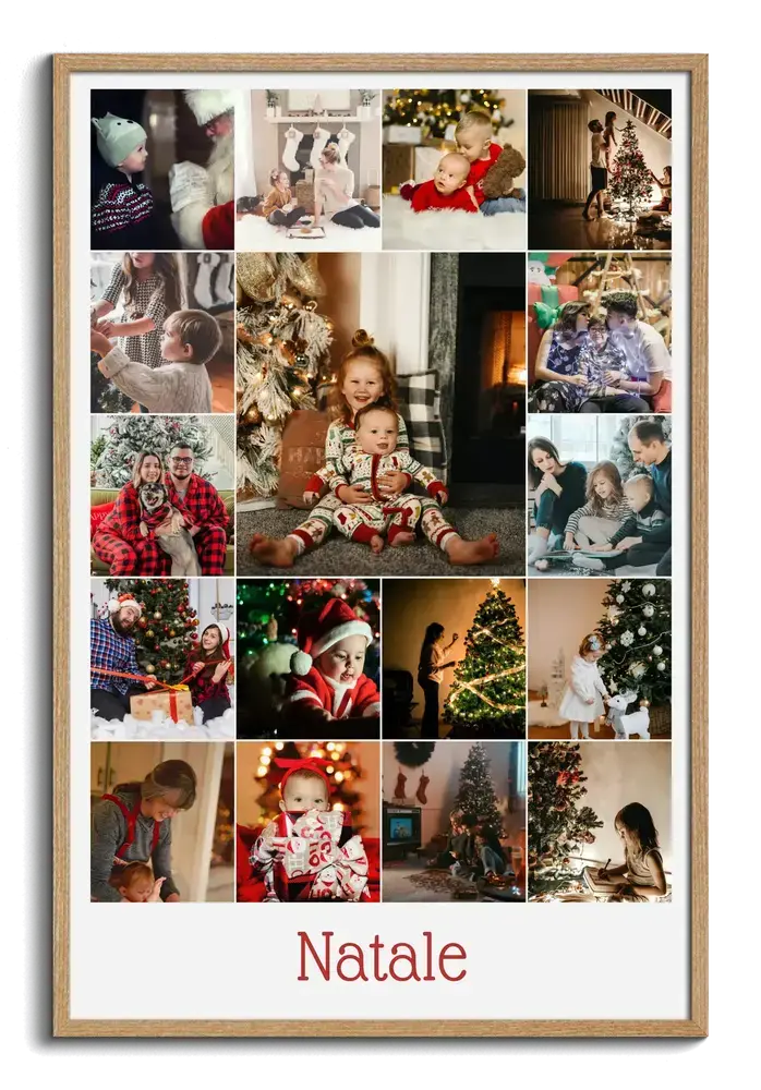 Collage di foto di Natale in cornice di legno naturale, con bambini, alberi addobbati e scritta rossa in basso