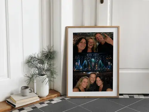 Collage concerto con testo personalizzabile