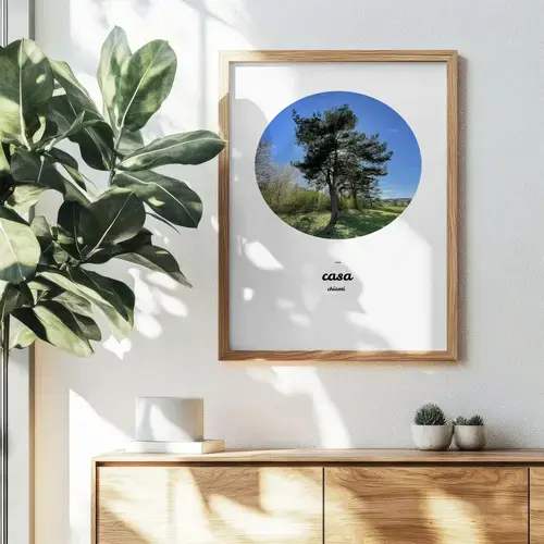 Stampa verticale con foto rotonda e testo luogo